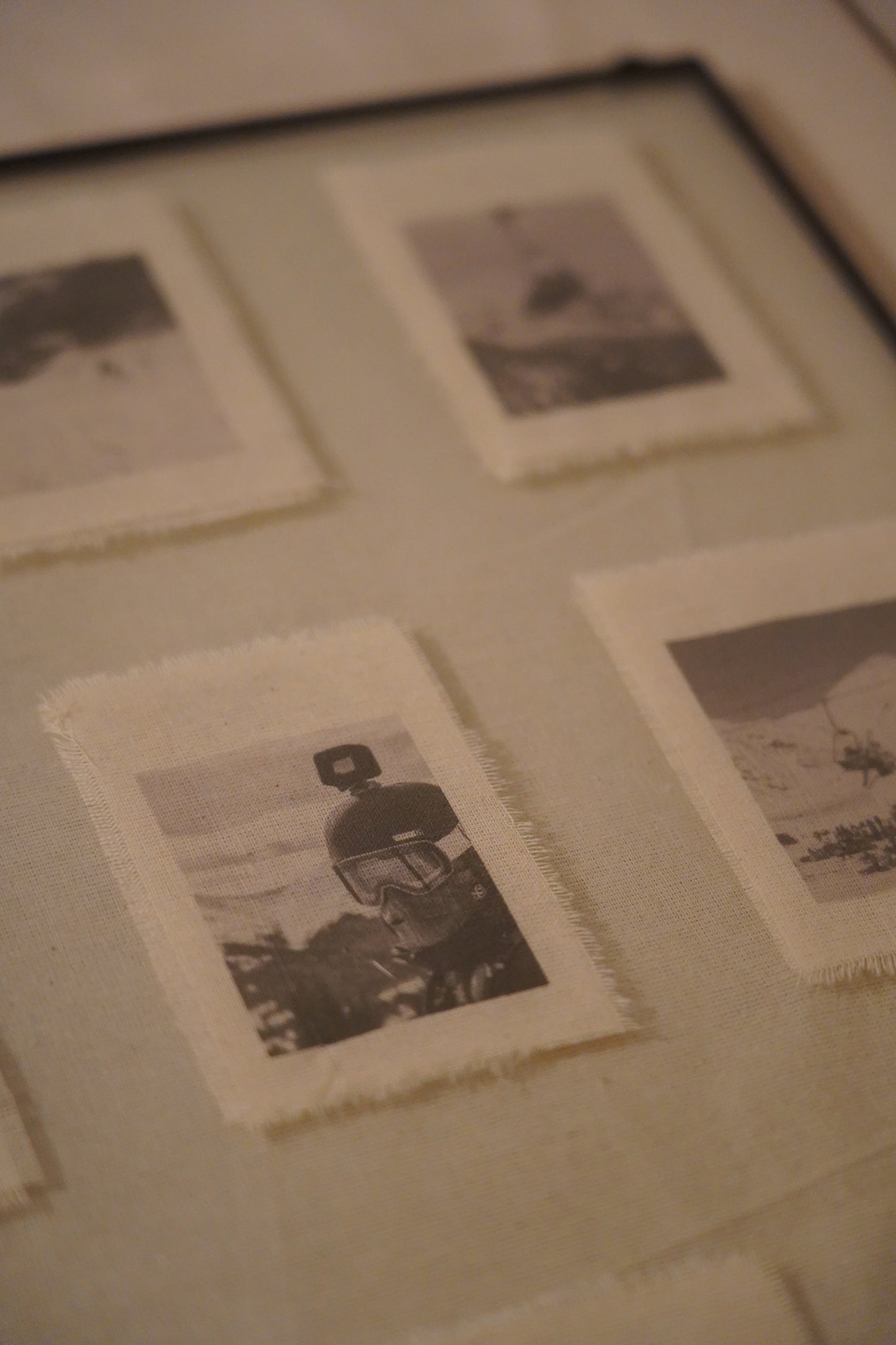 9 revelados en marco de cristal